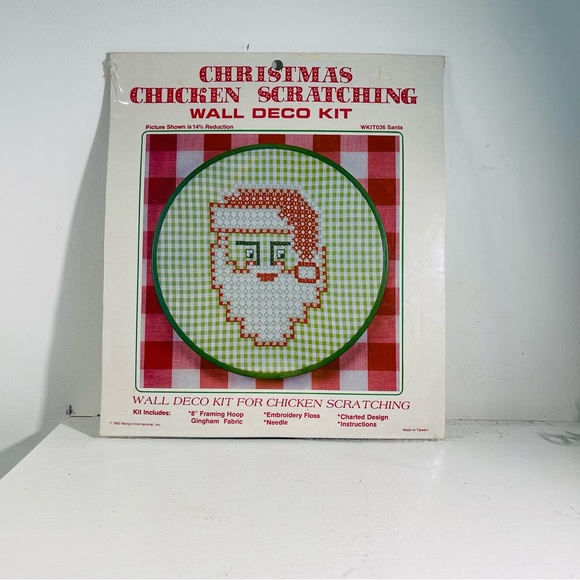 Christmas Chicken Scratch embroidery kit 1983 Santa Claus holiday VINTAGE Wang's - Picture 8 of 8
